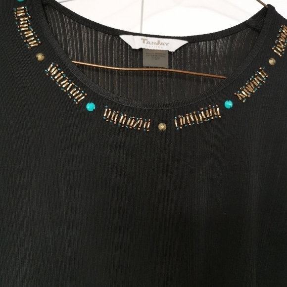 Black Tanjay top with design beading - Picture 3 of 9